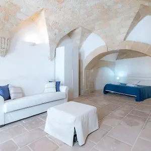 apt-dimora-del-500-in-zona-santa-croce.lecce-hotels.com/